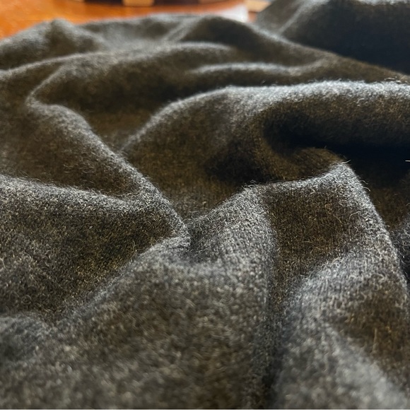 Club Room Luxury Cashmere Turtle Neck Sweater Heathered Dark Gray Women’s Sz XL - Picture 9 of 9